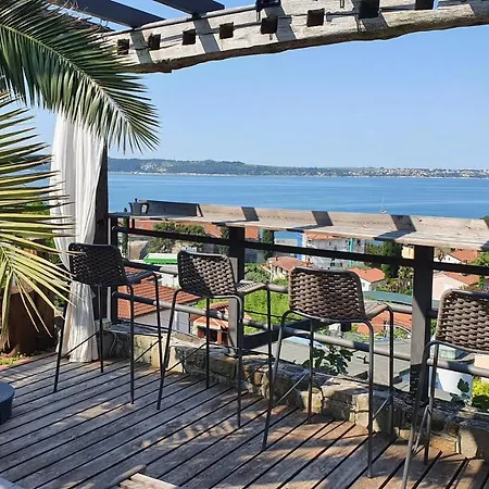 Studio-apartments Monfort Апартаменты