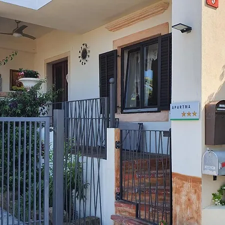 Daire Studio-apartments Monfort *