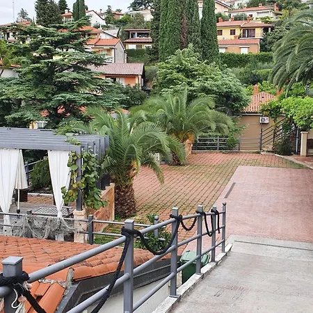 Studio-apartments Monfort Appartamento Portorose